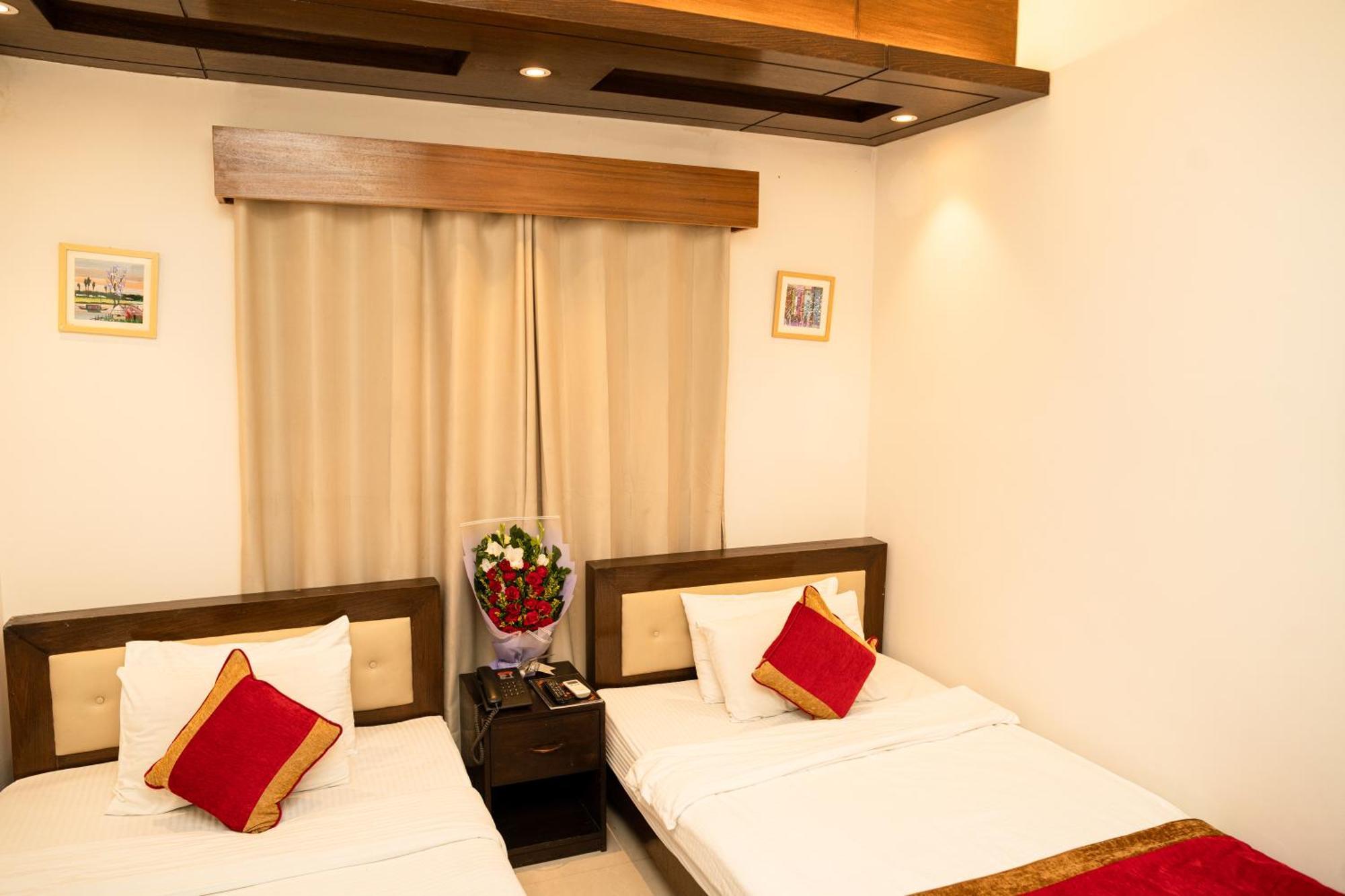 Hotel Air Inn Dhaka - Airport View Екстериор снимка
